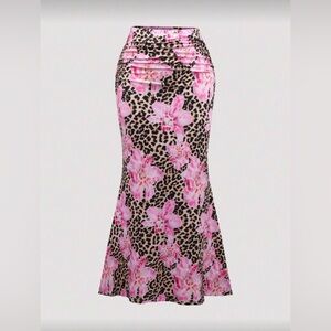 Women’s Floral Skirt Size XL